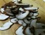 香菇莴笋油面筋的做法图解1