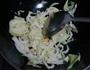白菜炖豆腐的做法图解4