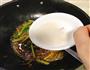芹菜炒牛肉丝的做法图解8