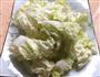 枸杞桂圆清炒白菜的做法图解2