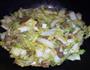 白菜粉条炖肉的做法图解3
