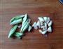 干锅培根香菇片的做法图解3