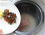 皮蛋瘦肉粥的做法图解5
