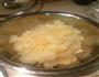 银耳莲子枸杞羹的做法图解2