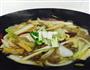 白菜蘑菇烩菜的做法图解9