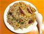 胡萝卜土豆鸡蛋腊肠炒饭的做法图解4