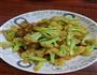 花菜炒腊肉的做法图解8