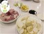 芋头焖鸭，鸭肉这样做才软烂好嚼易吸收│威厨艺的做法图解1