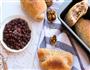 核桃陷全麦红豆牛奶包的做法图解8