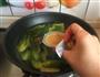 蟹粉虾仁青菜面的做法图解4