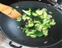 西兰花杏鲍菇炒肉片的做法图解8