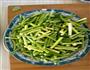 家常蒜苔炒肉的做法图解1