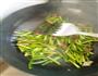 家常蒜苔炒肉的做法图解3