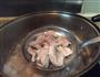 花-螺肉炖汤的做法图解3