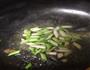大蒜胡萝卜炒肉的做法图解4