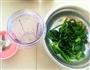 菠菜面条的做法图解1