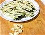 五花肉炒茄丝 的做法图解2