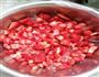 草莓果酱的做法图解1