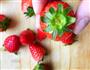 情人节送你一盘甜蜜的草莓花的做法图解2