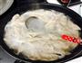 猪肉香菇鲜虾水饺的做法图解6