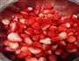 草莓酱的做法图解1