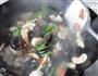 炒草菇木耳的做法图解8