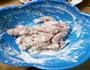 糖醋肉条的做法图解2