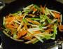 鱼香肉丝盖饭-宝宝版的做法图解8