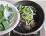 青蒜炒腊肉的做法图解5