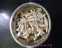 菌菇荷兰豆的做法图解2