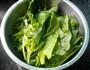 海鲜豆腐菠菜汤的做法图解2