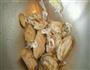 土豆炖鸡翅的做法图解6