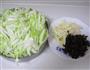 黄芽菜肉丝春卷的做法图解1