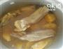 排骨炖地瓜的做法图解1