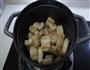 肥而不腻的米饭杀手-青豆玉米焖红烧肉的做法图解5