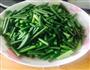 蒜苔炒肉的做法图解1