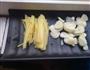 尖椒肥肠的做法图解1