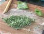 菠菜汁鲜面条的做法图解4