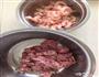 猪肉虾仁蒸饺的做法图解3