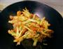 松花菜炒五花肉的做法图解9