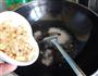 豆鼓肉末辣酱的做法图解8