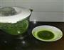 手擀菠菜面的做法图解1