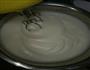 十寸戚风蛋糕的做法图解7