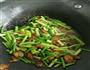 皮肉炒蒜苗的做法图解5