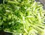 肉末豆干炒香芹的做法图解2