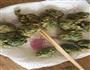 茼蒿虾仁丸子的做法图解3