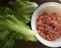 香青菜肉包的做法图解1