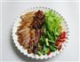 腊肉炒蚕豆的做法图解2