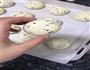双色黑芝麻麻薯包的做法图解11