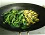菠菜炒茄子的做法图解3